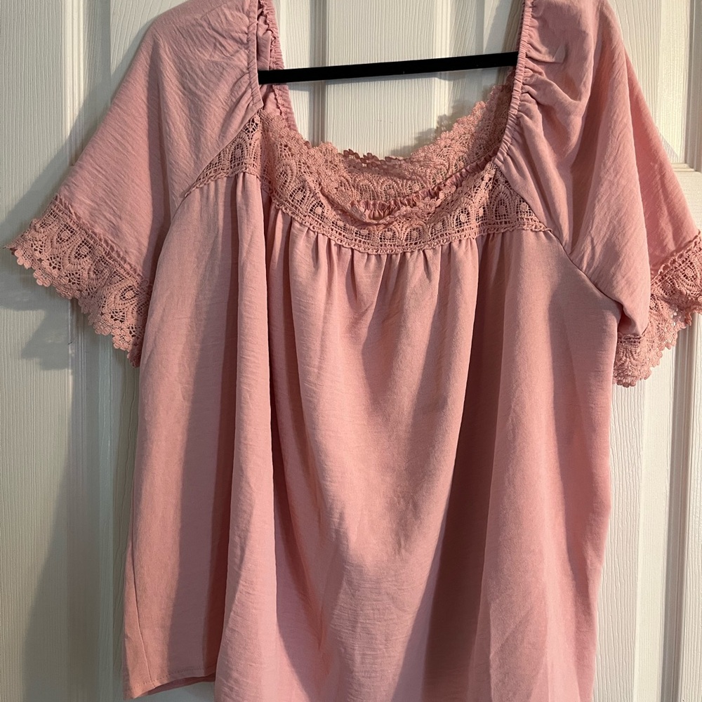 SHEIN Blush Pink Lace-Trim Short Sleeve Tunic